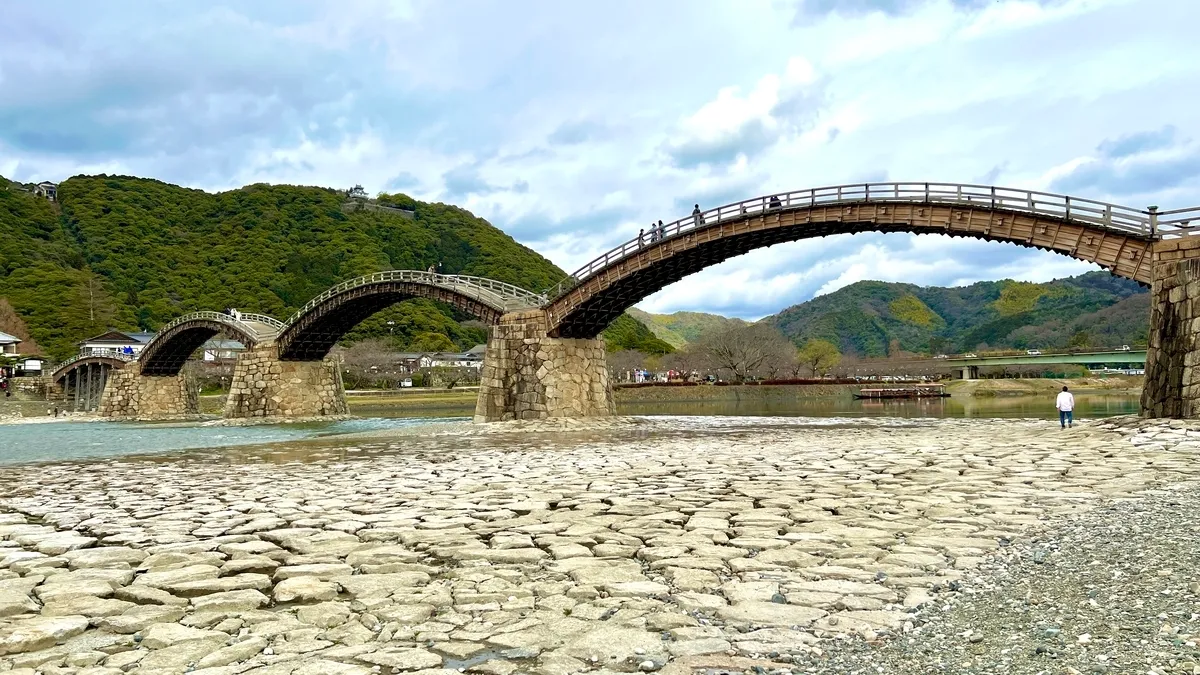 Puente Kintaikyo