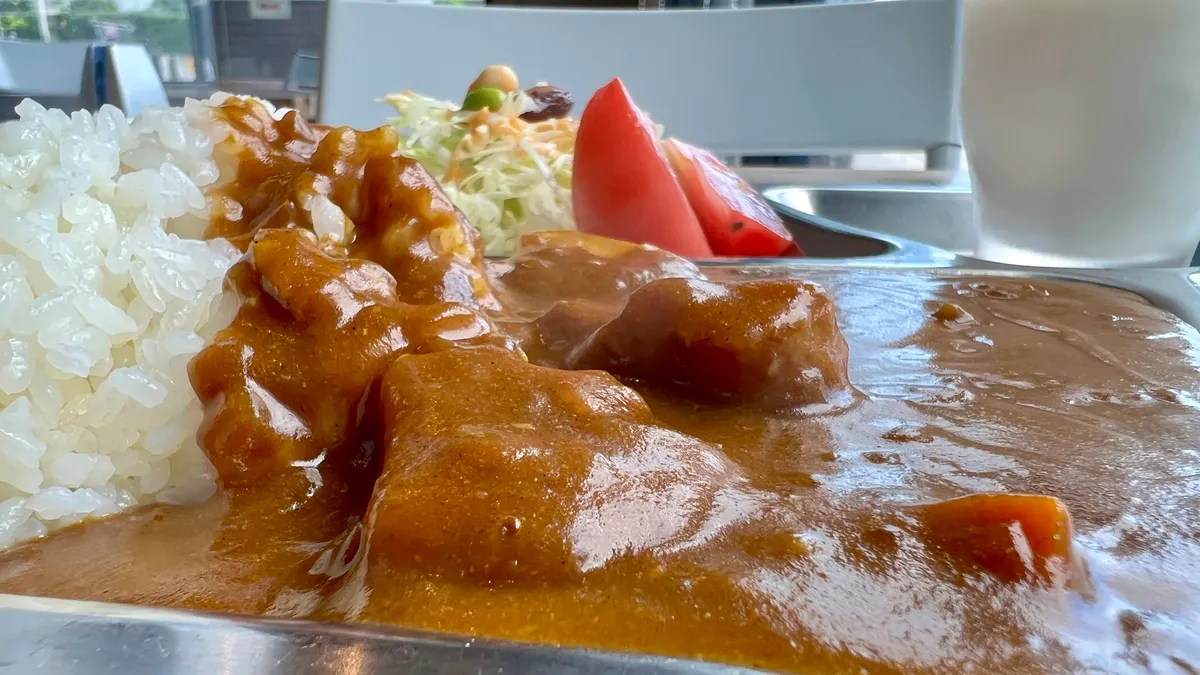 Curry de Cerdo del Dragaminas Hatsushima