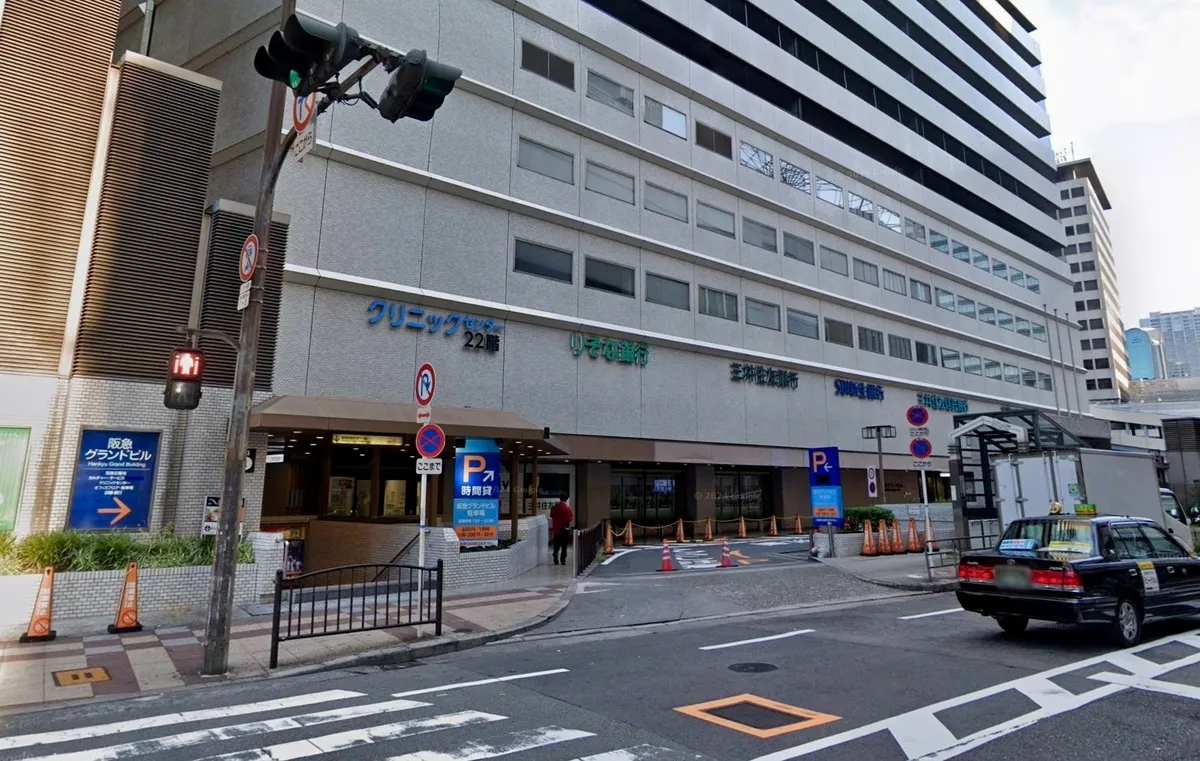 Estacionamiento del Edificio Hankyu Grand