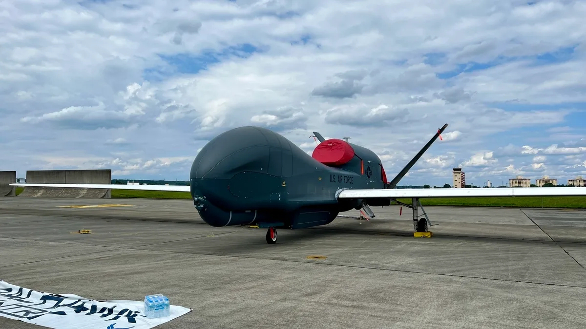 Exhibición del RQ-4 Global Hawk