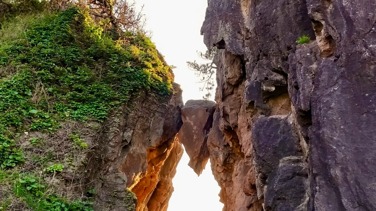 La Roca de las Tijeras de Benkei