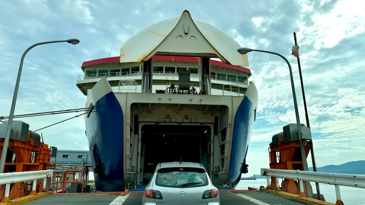 Embarcando en el Ferry