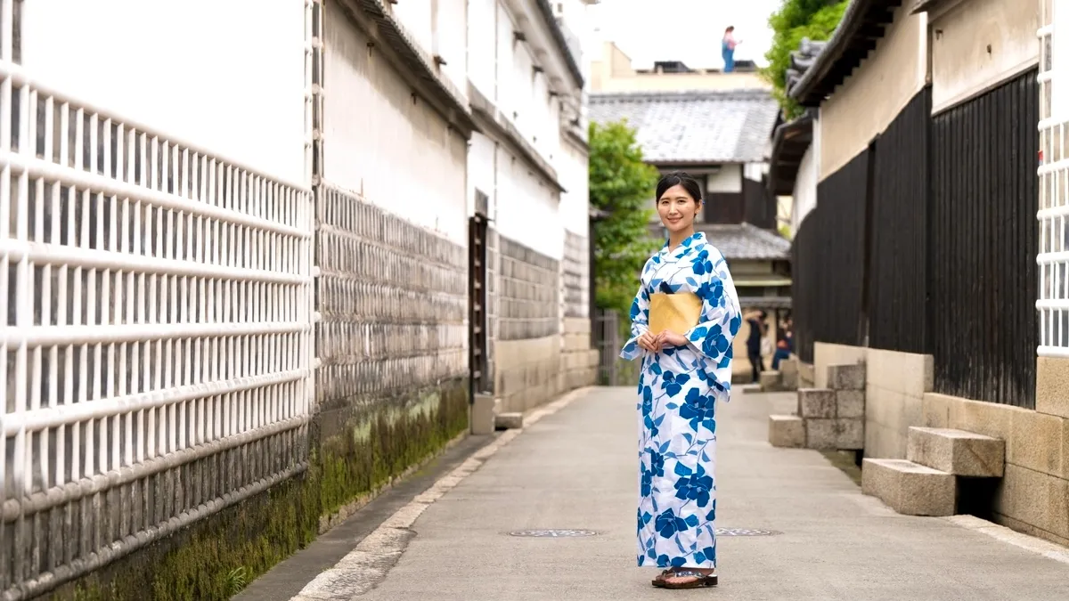 Kimono y paisaje de Kurashiki