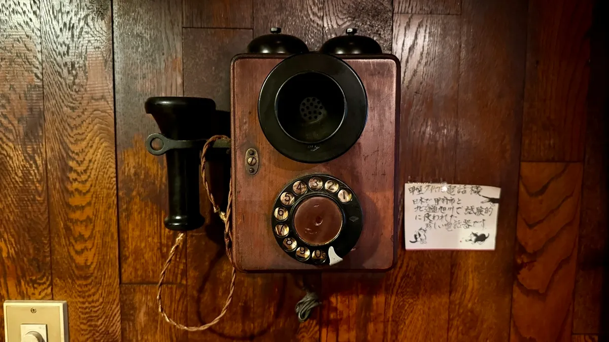 No. 23 automatic wall telephone