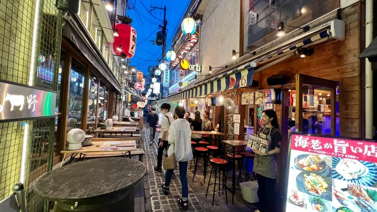 Ohatsu Tenjin Ura Sando