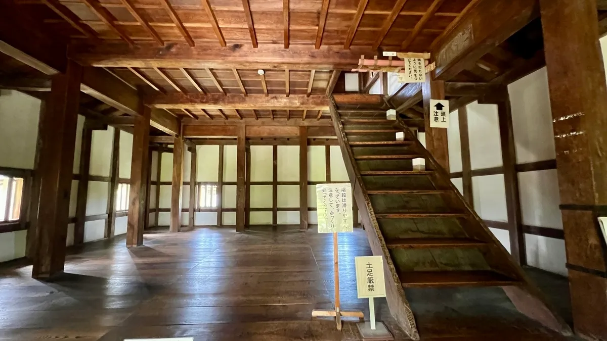 Dentro de la antigua torreta de la esquina de Ninomaru