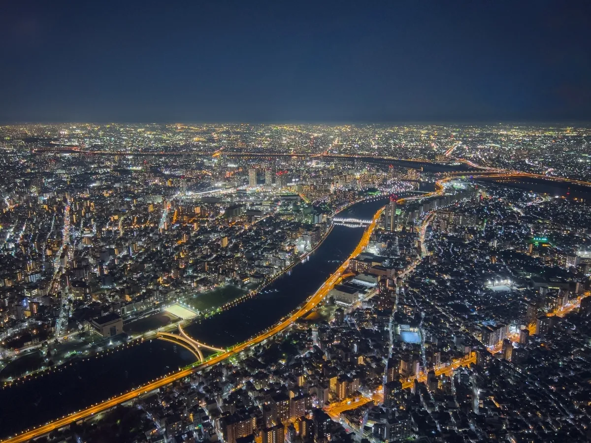 Vista nocturna desde el Skytree