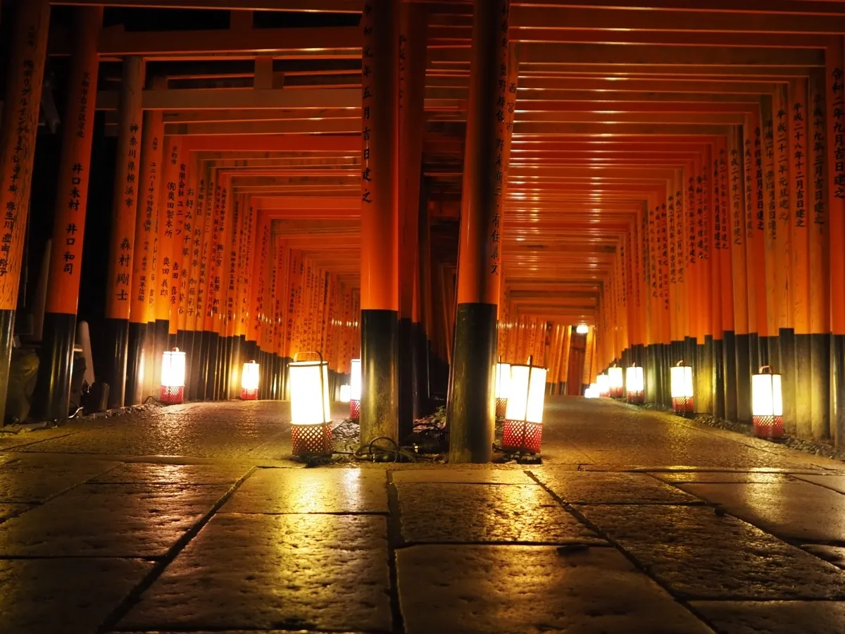 Senbon Torii de noche