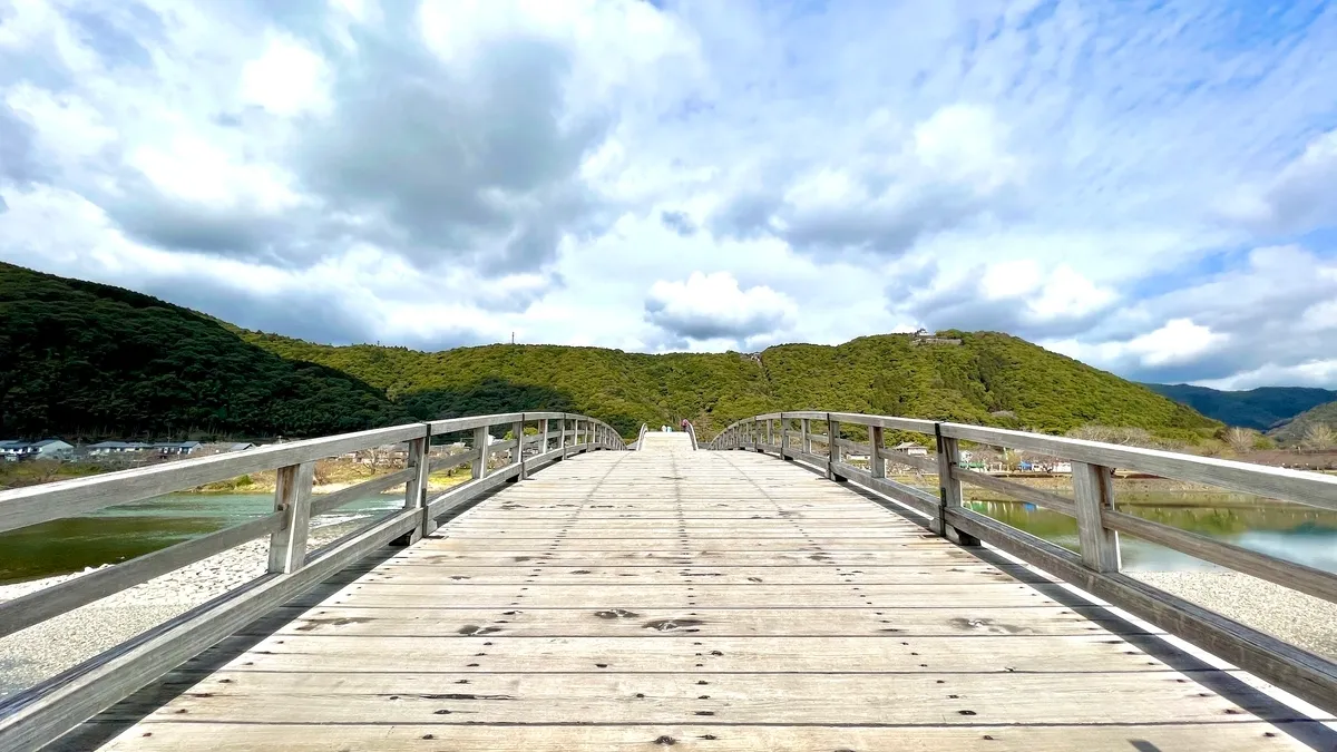 Puente Kintaikyo