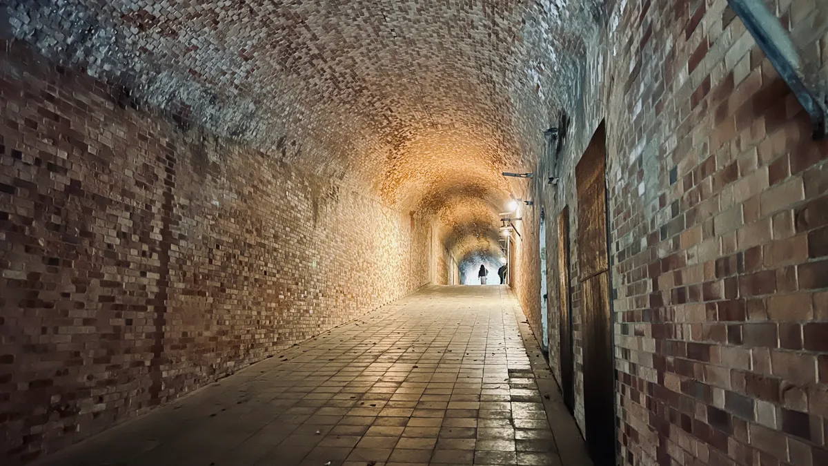 Interior del túnel